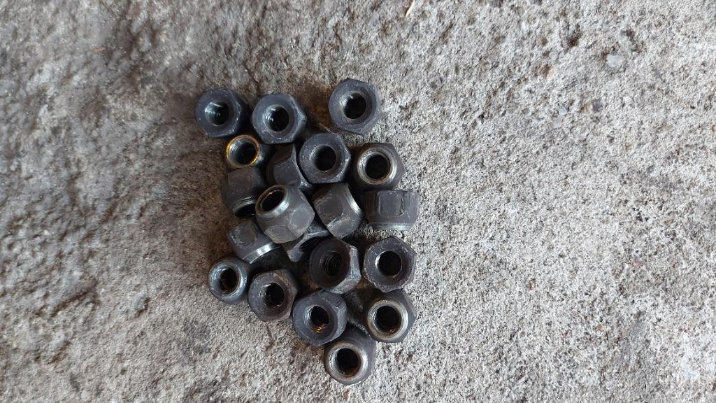 Set wielmoeren Mazda 3 uit 2004, Ophalen of Verzenden