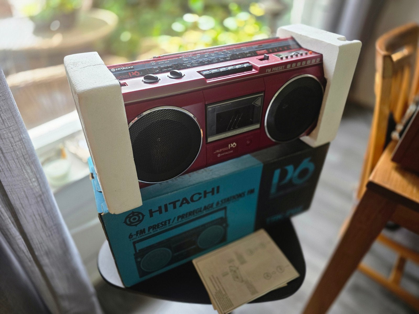 Hitachi TRK-P6E Vintage Boombox - nieuwstaat, Ophalen of Verzenden, Zo goed als nieuw, Radio