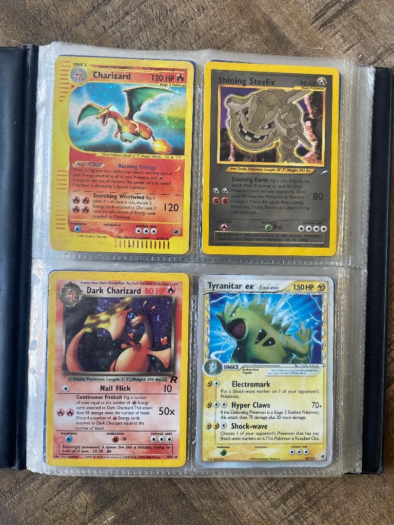 Vintage Pokémon kaarten – Charizard & Shining Steelix, Ophalen of Verzenden, Zo goed als nieuw, Meerdere kaarten, Foil