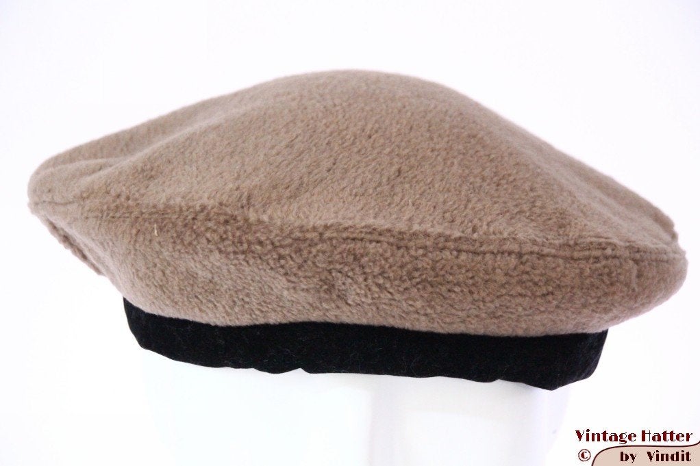 Winter alpino baret Fushi beige fleece met voering 57-60 new, Kleding | Dames, Maat 38/40 (M), Nieuw, Ophalen of Verzenden, Fushi