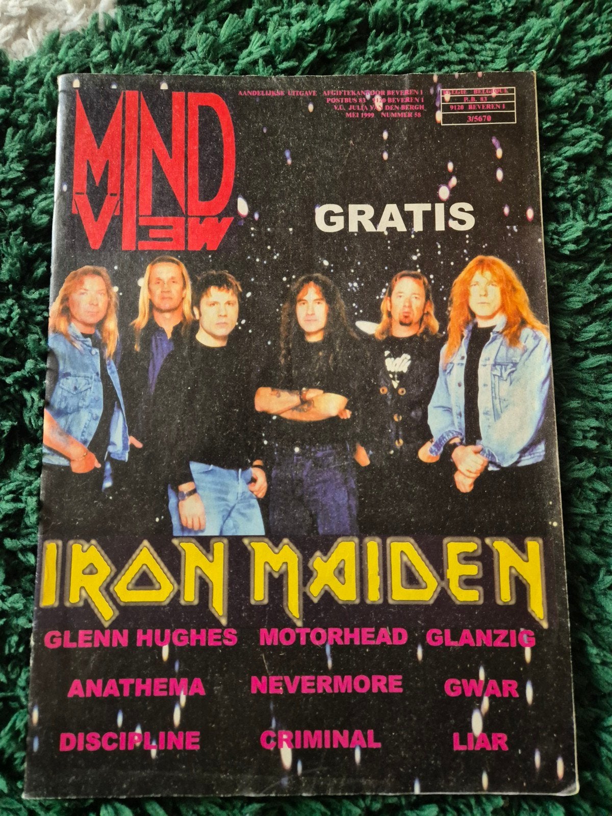 Iron Maiden Mindview Magazine + Ed Hunter PC CD-ROM Game, Ophalen of Verzenden, Gelezen, Muziek, Film of Tv