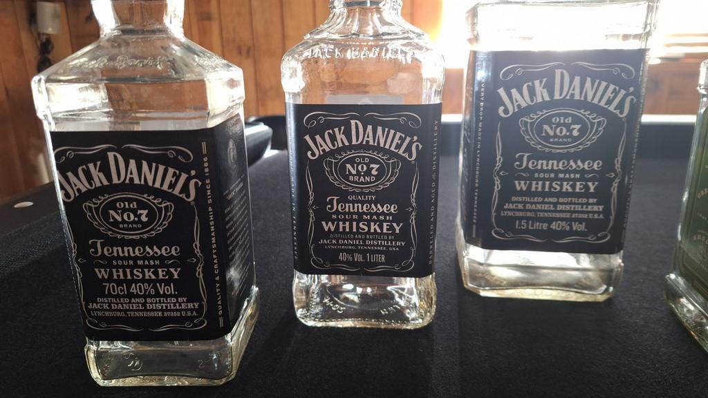 Jack Daniel's lege flessen diverse soorten, Ophalen