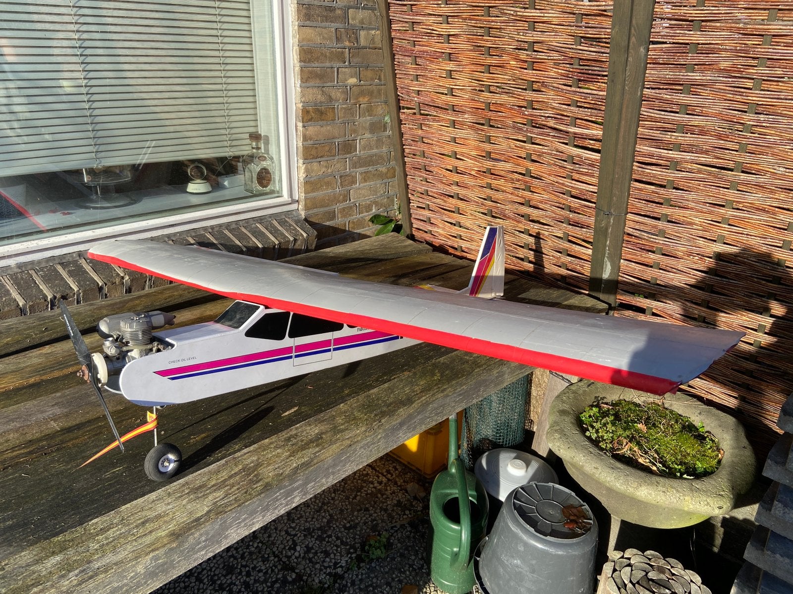 RC vliegtuig ARF highwing T216A met OS MAX FX46, Hobby en Vrije tijd, Modelbouw | Radiografisch | Vliegtuigen, Ophalen, Gebruikt