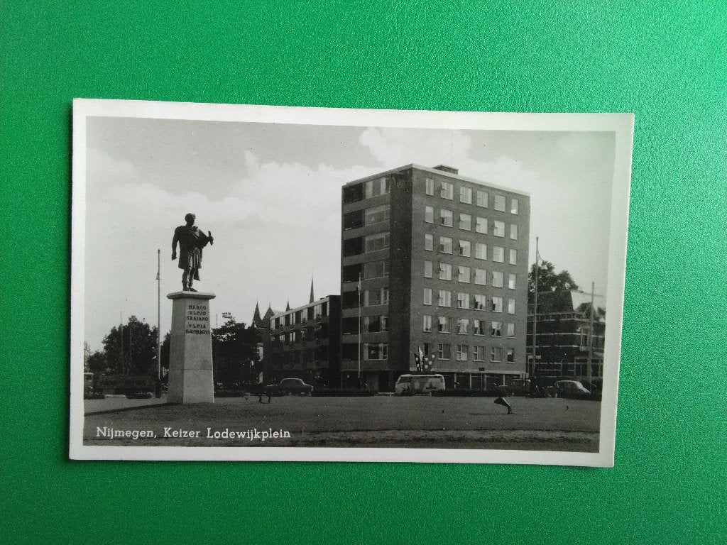 Nijmegen, Keizer Lodewijkplein. Klf, Verzenden, 1960 tot 1980, Ongelopen, Gelderland