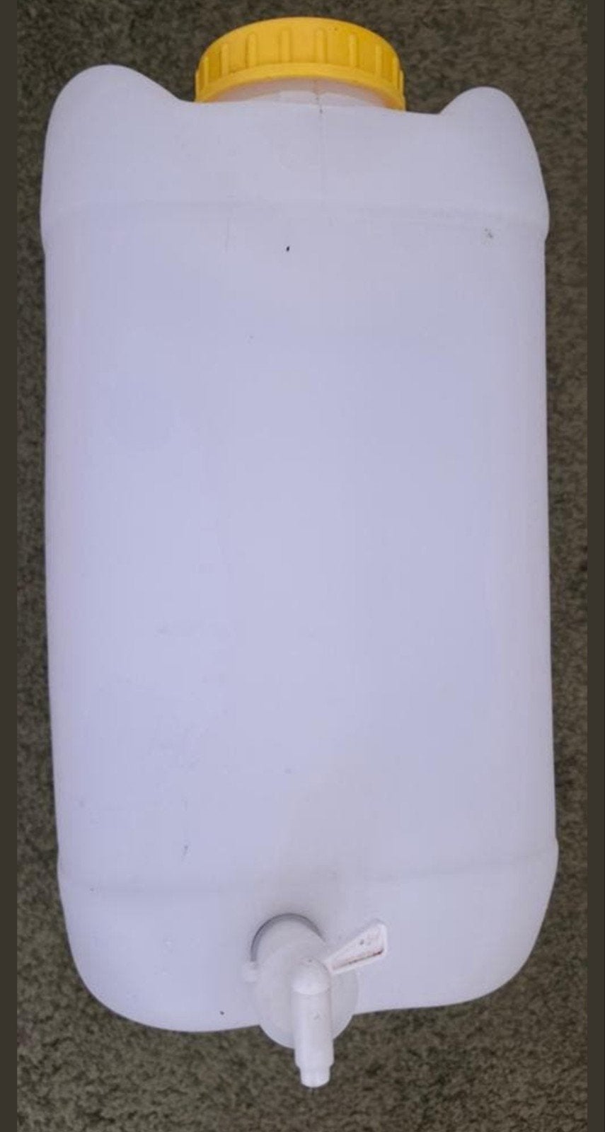 Witte water jerrycan met kraantje camping 20 liter, Ophalen of Verzenden, Gebruikt