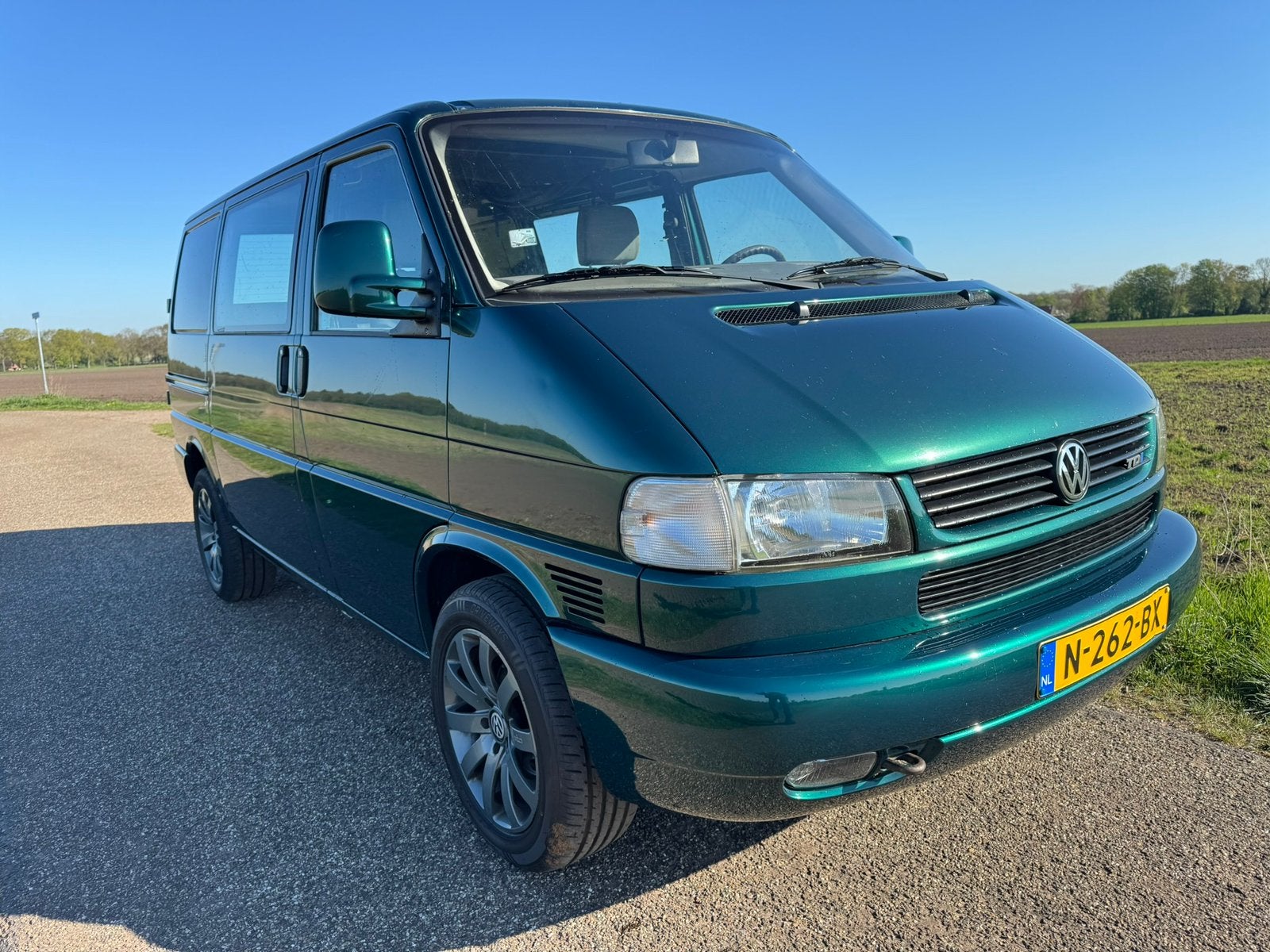 Volkswagen t4 buscamper 2003 Groen, Caravans en Kamperen, Buscamper of Camperbus, Volkswagen, Diesel, Particulier