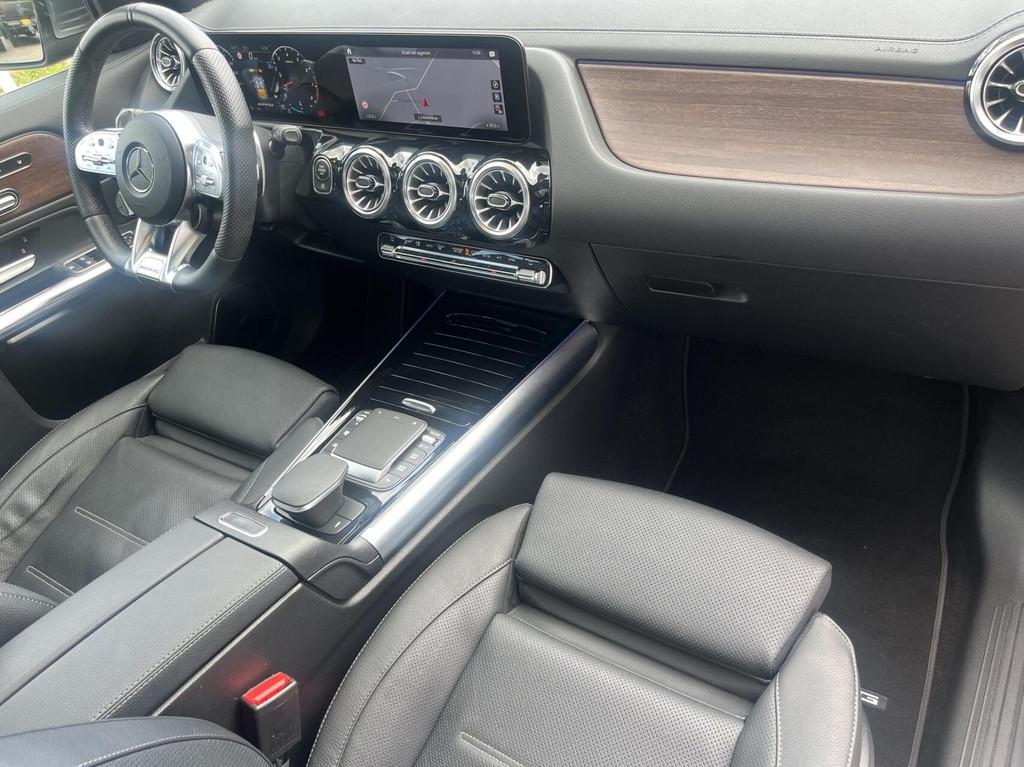 Mercedes GLA AMG 35 4MATIC 306PK PANO+ACC+BURMESTER+HUD, Automaat, 4 cilinders, Automatische klimaatregeling, Bedrijf
