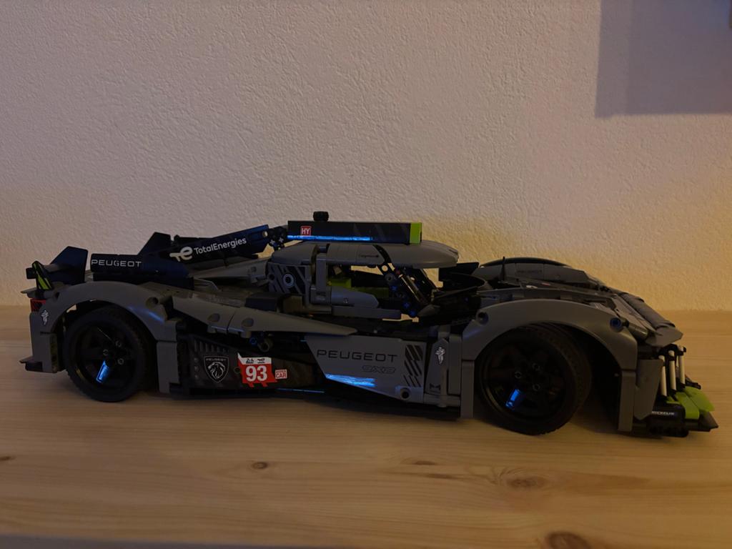 LEGO Technic Peugeot 9X8 24H Le Mans Hybrid (42156), Ophalen of Verzenden, Zo goed als nieuw, Overige merken
