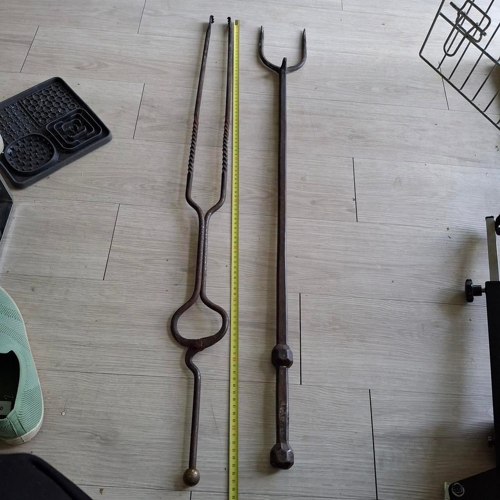 Vintage handgesmede haardpook en haardtang - verzamelitem, Ophalen of Verzenden