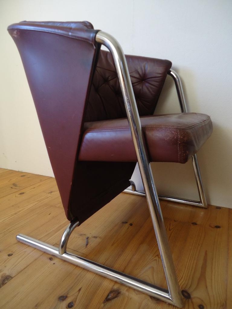 vintage design stoel paars chroom leder memphis, Huis en Inrichting, Stoelen, Ophalen, Gebruikt, Overige kleuren, Memphis vintage