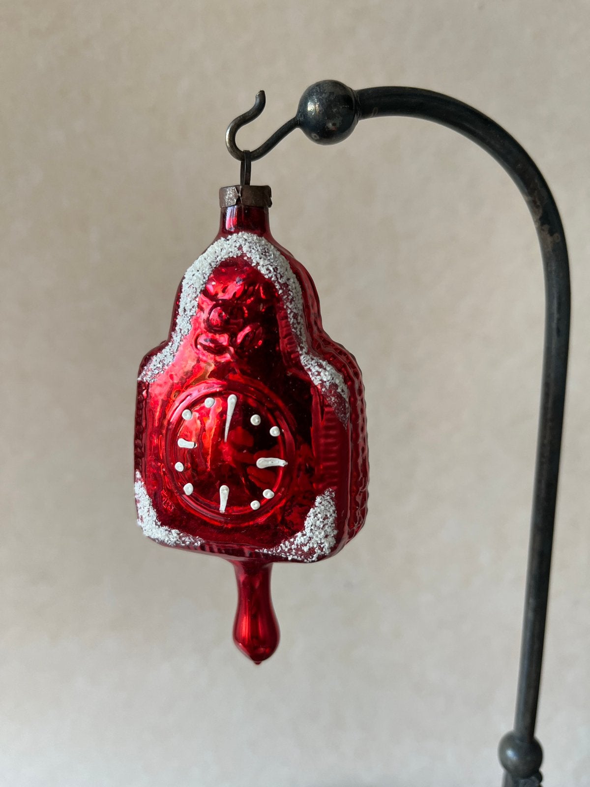 Oude rode glazen kerstbal (nr 13): klok, Diversen, Kerst, Gebruikt, ., Ophalen of Verzenden, .