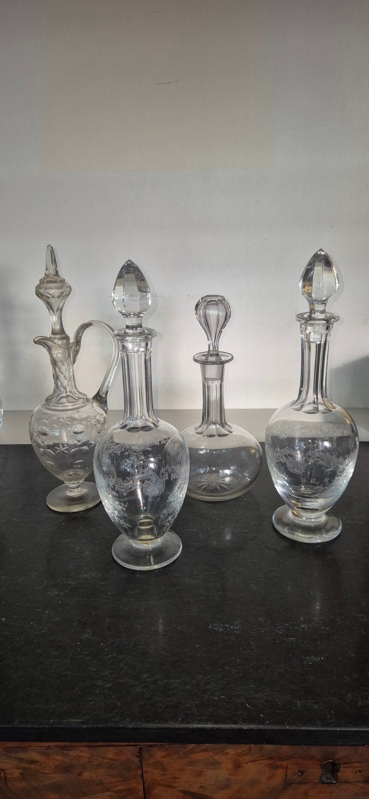 Set van 4 antieke glazen karaffen met stop, Ophalen