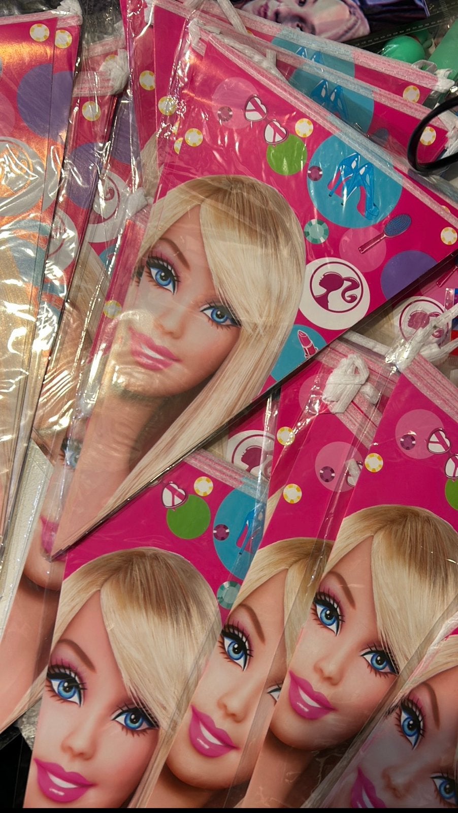 Barbie vlaggenlijn / puntslinger, Ophalen of Verzenden, Nieuw, Versiering, Verjaardag