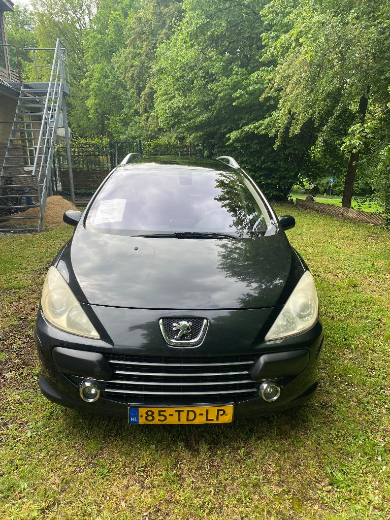 Peugeot 307 1.6 16V OXIGO 2006 Zwart, Auto's, Stof, Zwart, 4 cilinders, 715 kg