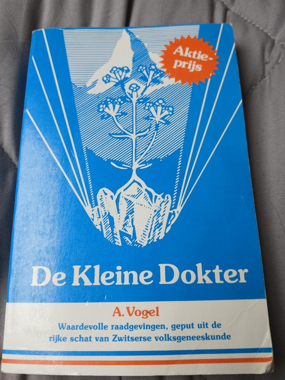 De Kleine Dokter - A. Vogel, Boeken, Ophalen of Verzenden, Gelezen, Kruiden en Alternatief, A. Vogel