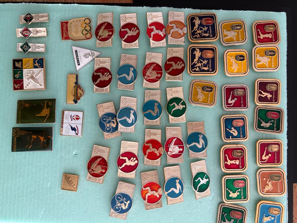Olympische Spelen Pins - Moskou 1980 en meer, Verzamelen, Ophalen of Verzenden, Gebruikt, Sport, Speldje of Pin