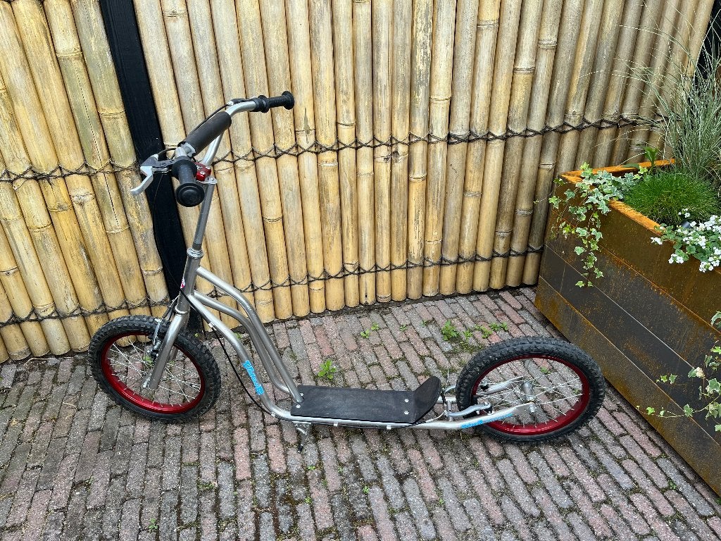 Grote Step voor groot kind of ouder, Ophalen, Zo goed als nieuw, Gewone step, E&L cycles
