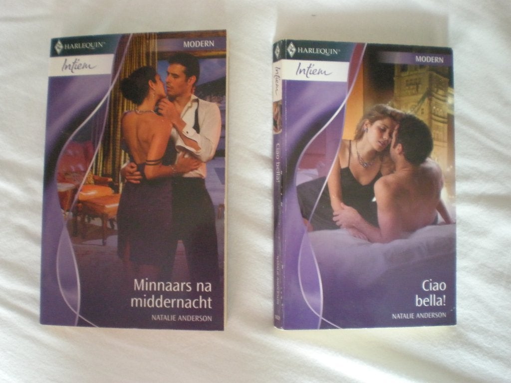 2 x Intiem modern. Harlequin., Ophalen of Verzenden, Gelezen