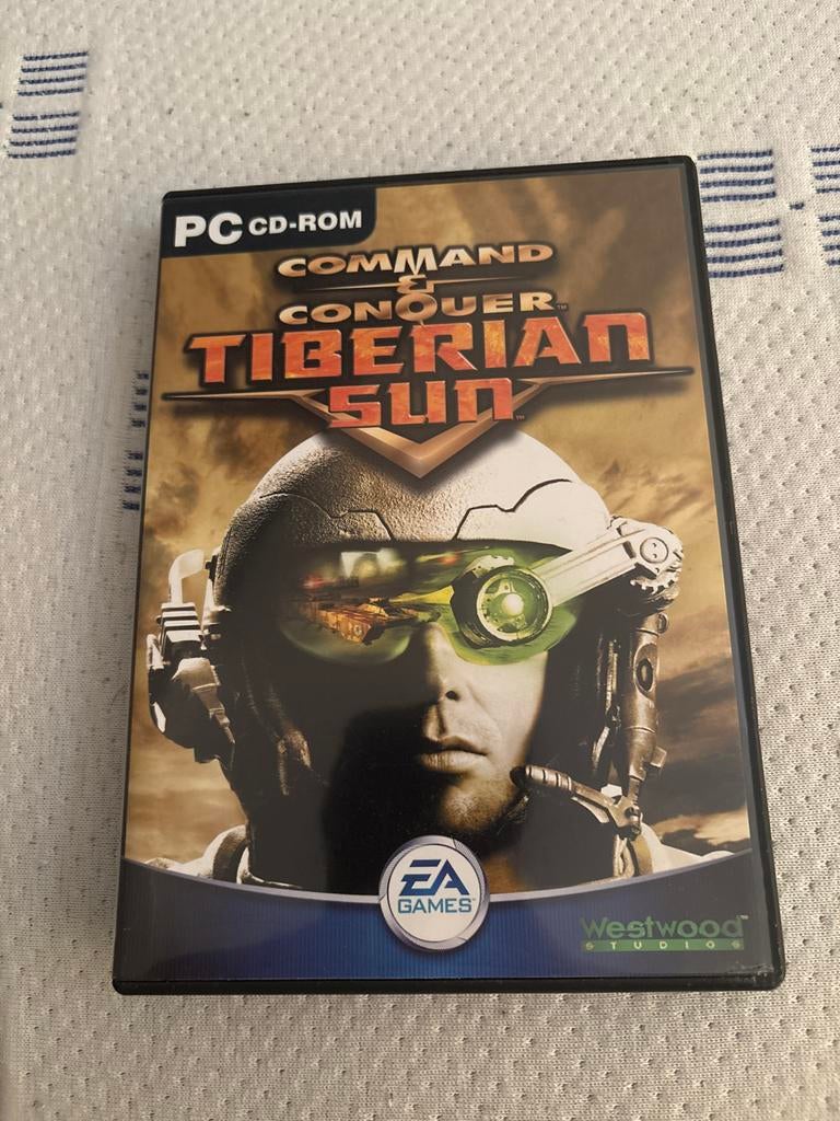 Command & Conquer: Tiberian Sun PC CD-ROM, Spelcomputers en Games, Games | Pc, Gebruikt, Strategie en Constructie, 1 speler, Vanaf 12 jaar