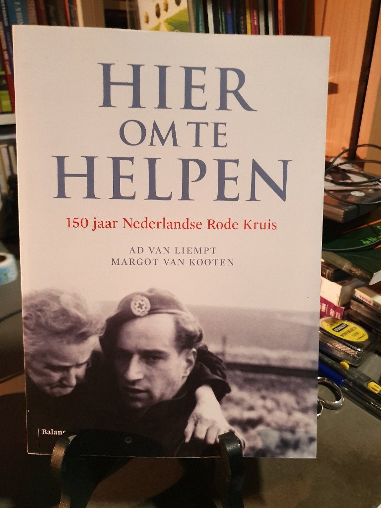 Hier om te helpen / 150 jaar Nederlandse Rode Kruis, Ophalen, Zo goed als nieuw