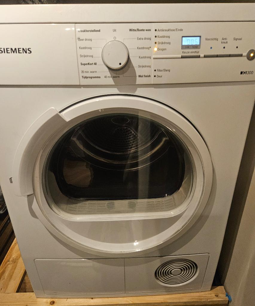 Siemens Wasdroger iq300  wt36v321nl/17, Ophalen, 6 tot 8 kg, Gebruikt, Minder dan 85 cm