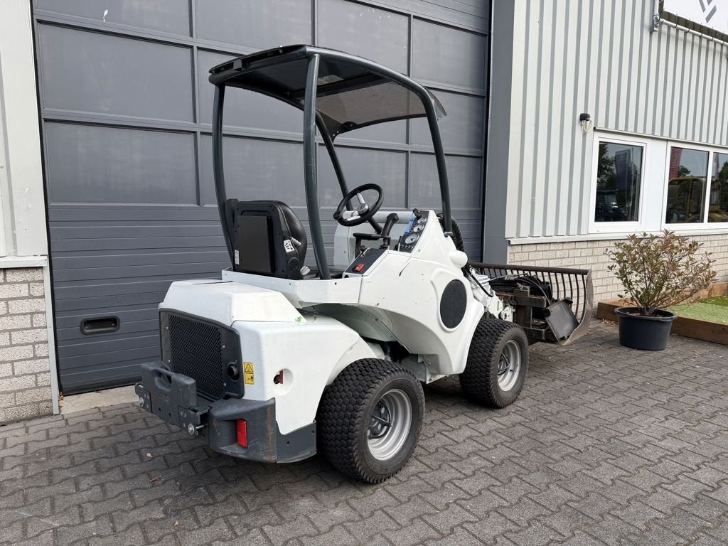 Avant 523 gebruikte loader | mini shovel, AVANT Machinery N.V., Info@avantmachinery.be, Tiensesteenweg 240
3800  SINT-TRUIDEN, BE