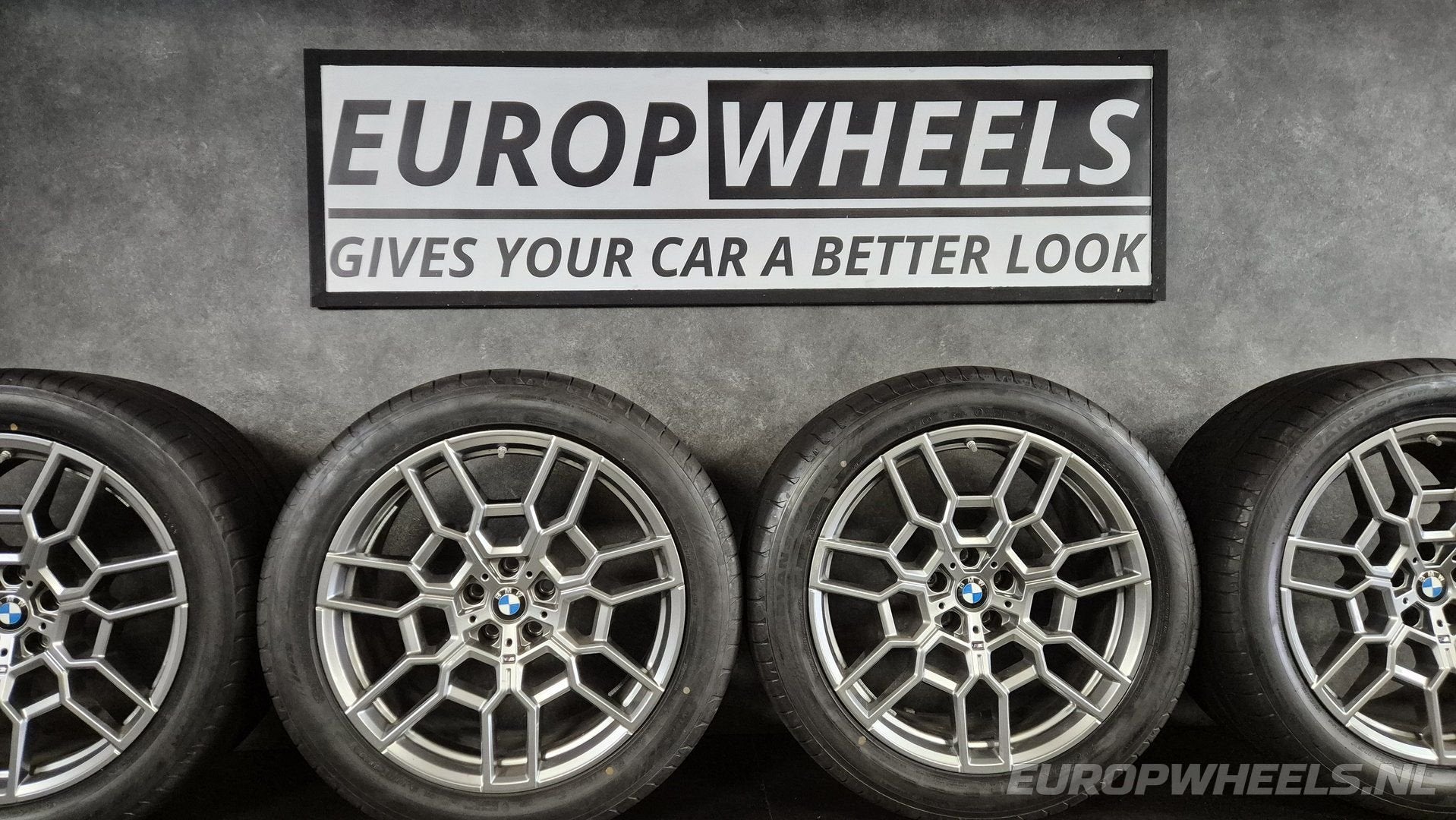 21 inch BMW XM G09 918M velgen zomerbanden DEMO