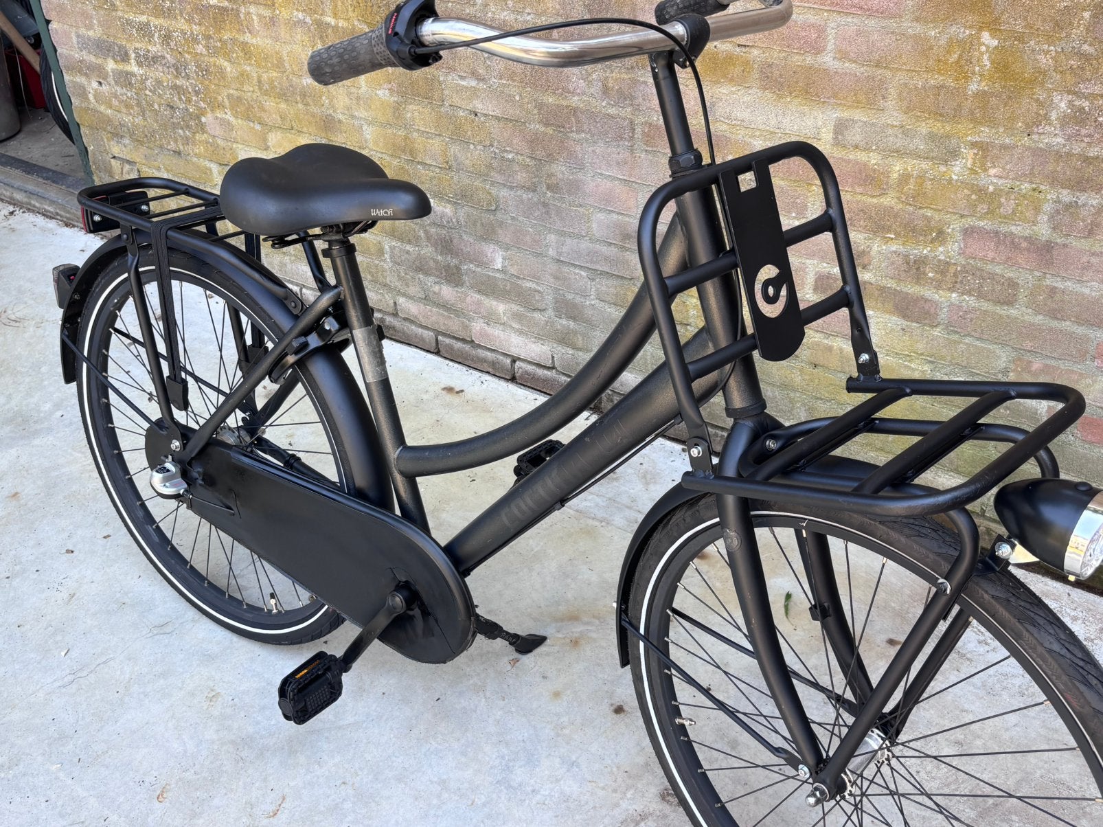 Cortina u4  mat zwart 26 inch 3v terugtraprem, Minder dan 47 cm, Ophalen, Gebruikt, Versnellingen