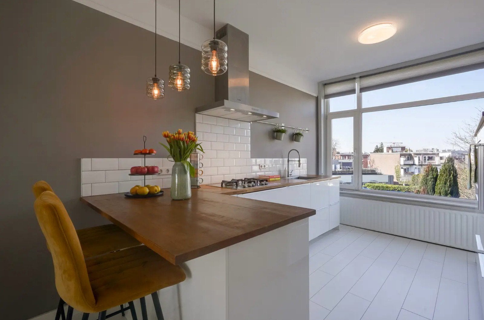 Luxe 3-lichts hanglamp met smoke glas – uitstekende staat, Huis en Inrichting, Lampen | Hanglampen, Ophalen of Verzenden, Zo goed als nieuw
