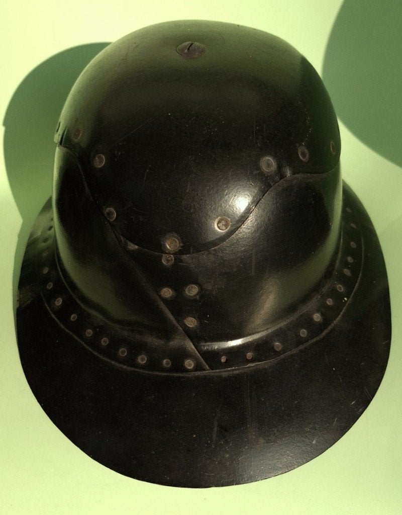 Zeldzame 1939 Engelse Cromwell Protector helm maat 58