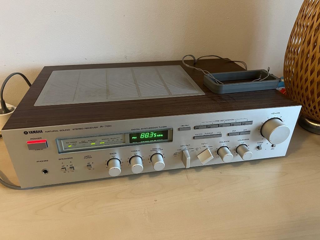 Yamaha receiver/tuner  (Vintage), Audio, Tv en Foto, Versterkers en Receivers, Gebruikt, Yamaha, Ophalen of Verzenden, 60 tot 120 watt