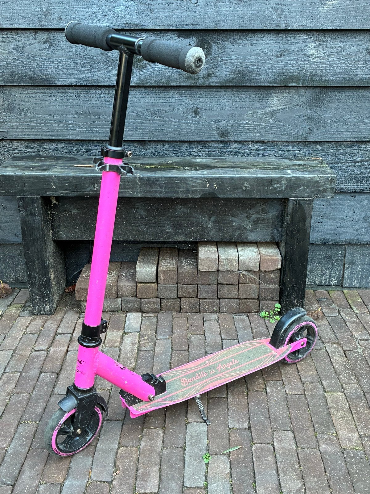 Roze step Bandits and Angels - Gebruikt, Fietsen en Brommers, Ophalen of Verzenden, Gebruikt, Gewone step