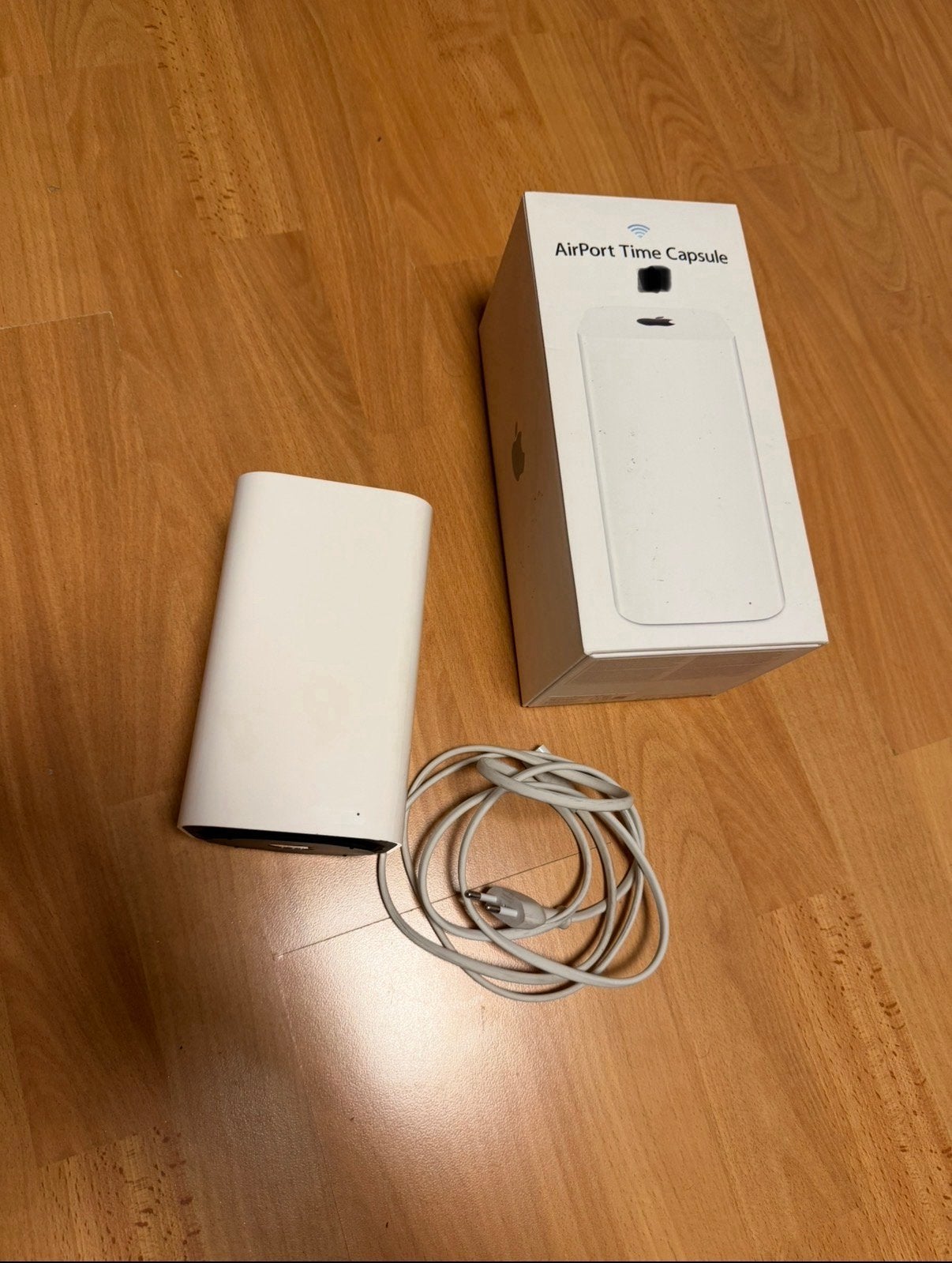 Apple AirPort Time Capsule - Router met opslag, Ophalen of Verzenden, Zo goed als nieuw, Router
