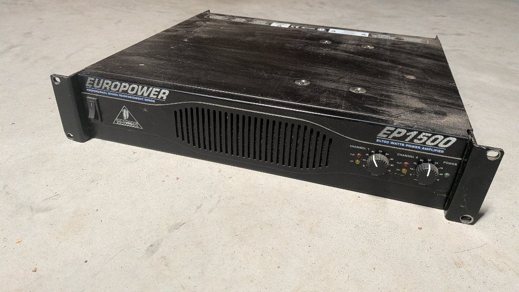 PA Behringer Europower EP1500 versterker, Ophalen, 120 watt of meer, Overige merken