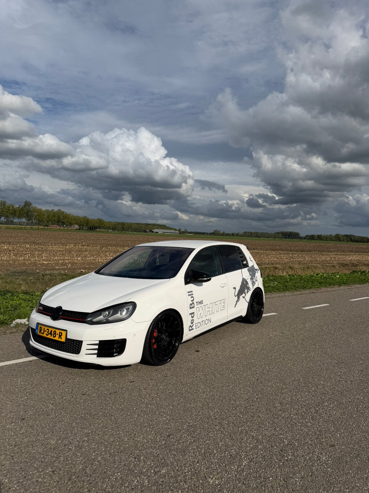 Volkswagen Golf 2.0 GTI 300pk DSG 2010, 4 cilinders, Wit, 14 km/l, 1314 kg
