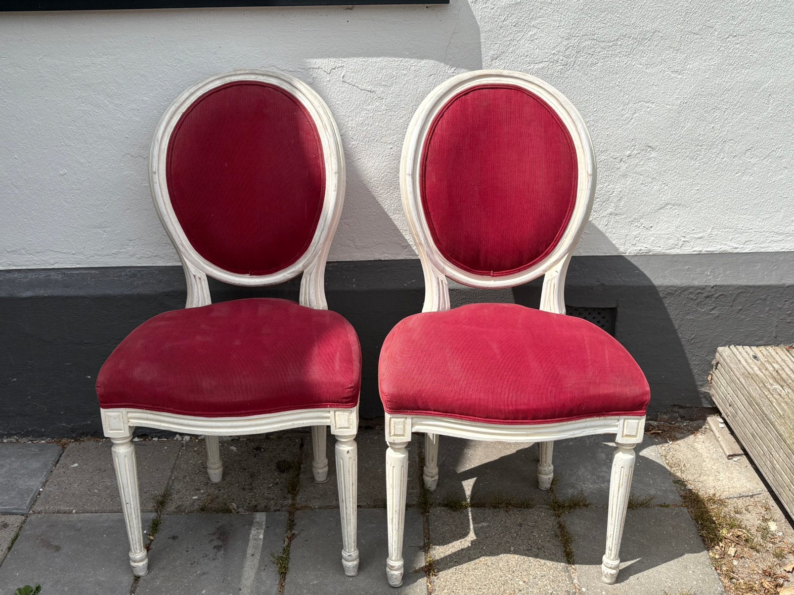 Gratis af te halen: 2 leuke stoelen, Ophalen