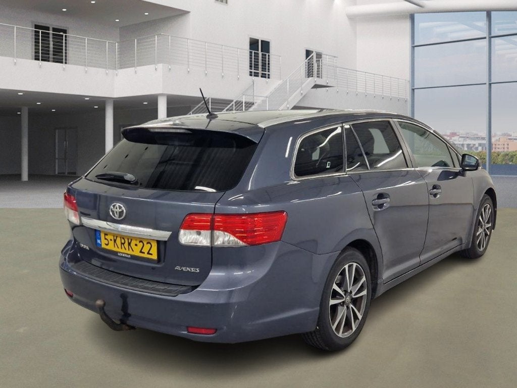 Toyota Avensis Wagon 1.8 VVTi Dynamic | AIRCO | CC | TREKHAA, Auto's, Toyota, Voorwielaandrijving, Euro 5, 4 cilinders, Blauw
