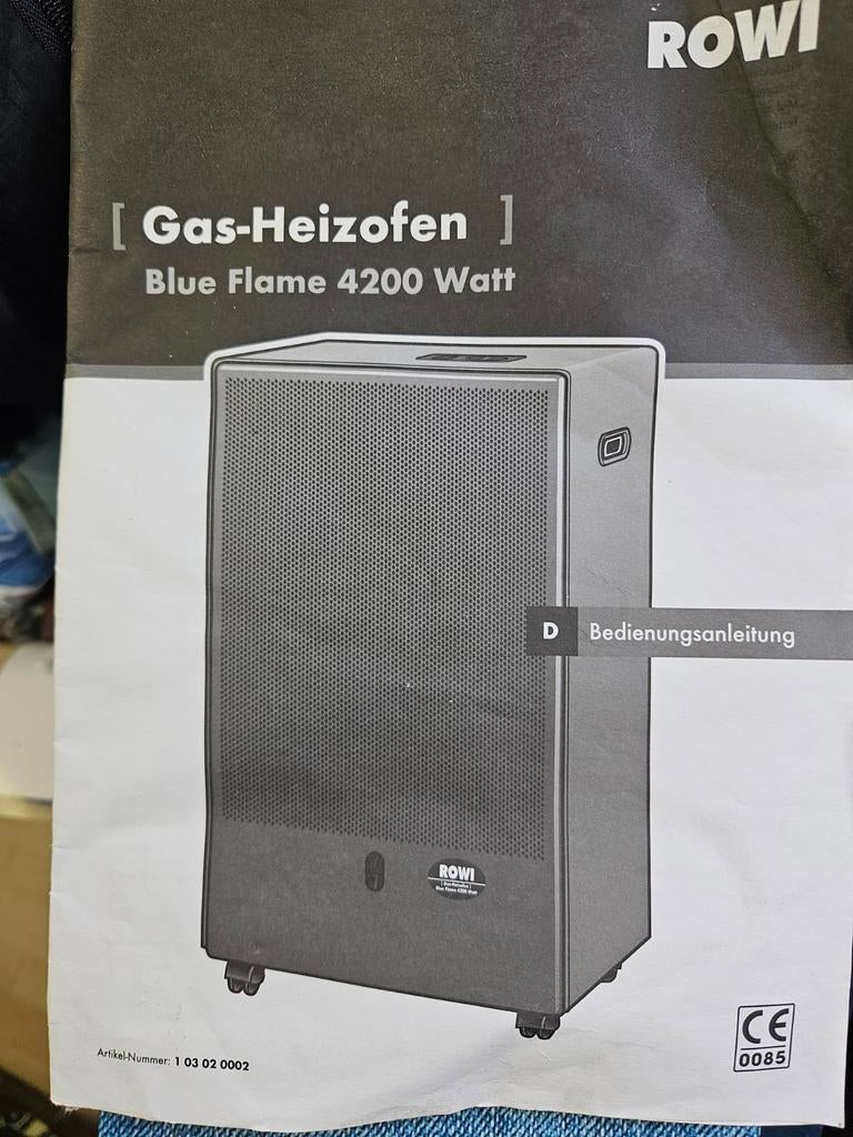 Onbeschadigde ROWI Gas-Heizofen Blue Flame 4200 Watt, Caravans en Kamperen, Caravan accessoires, Ophalen of Verzenden, Zo goed als nieuw