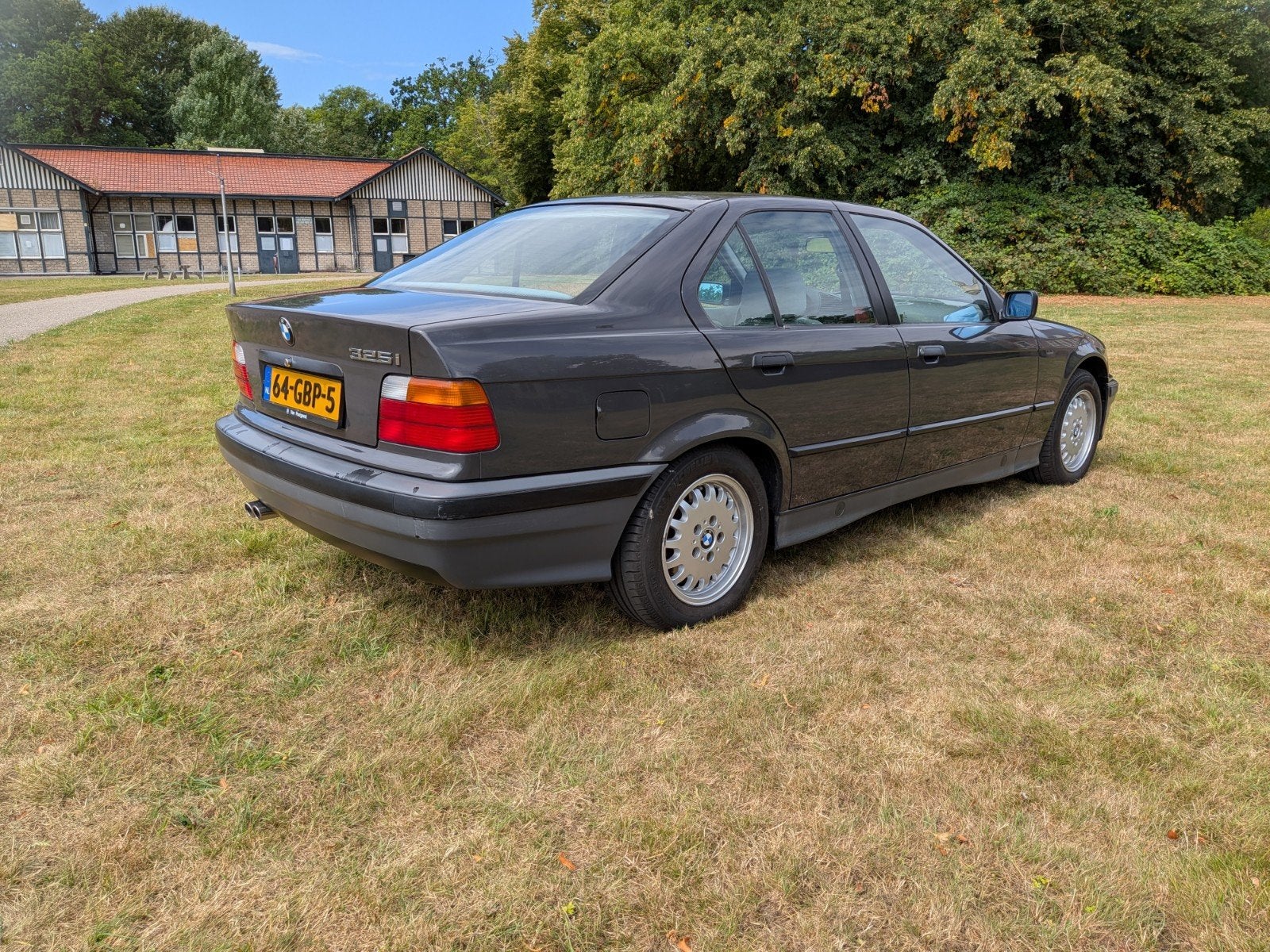 BMW 325i AUT (E36) 1992 Grijs met 189.000 km, foto 5