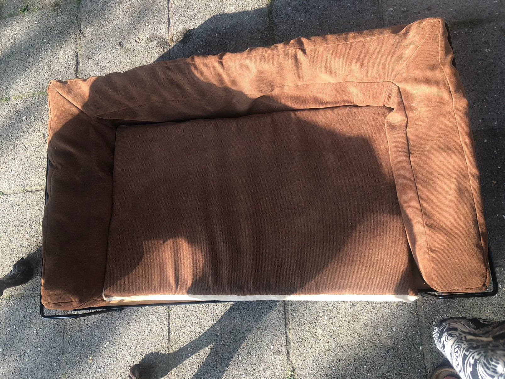 Degelijke metalen hondenmand 95x56 cm, Ophalen, Gebruikt, Katoen