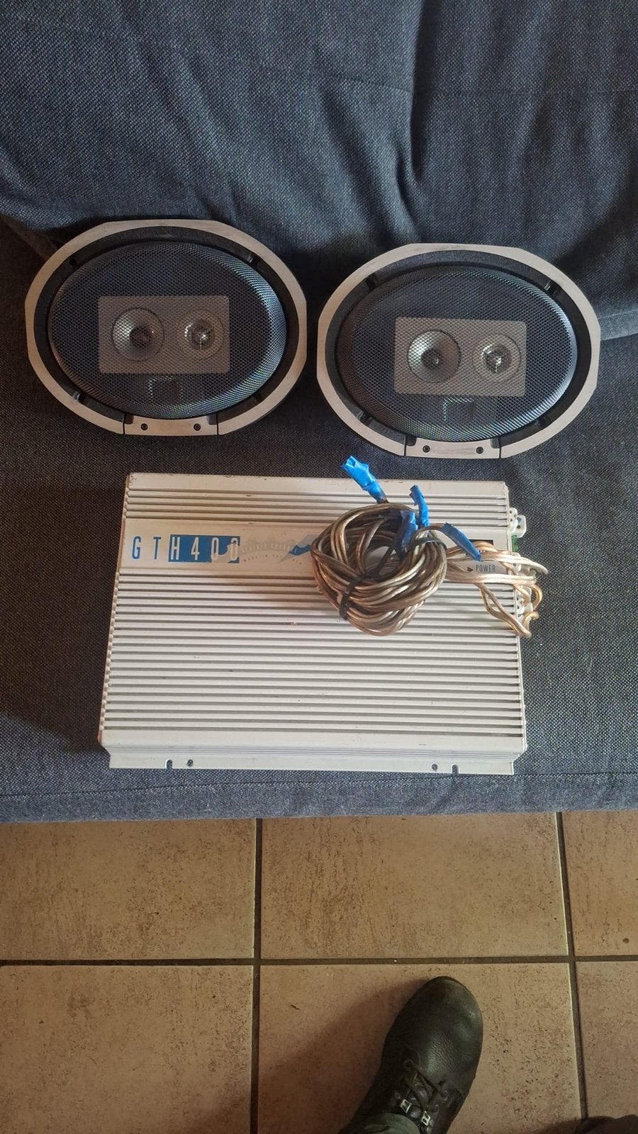 JBL Versterker GTH400 en speakers met tweeters voor auto, Ophalen, Gebruikt
