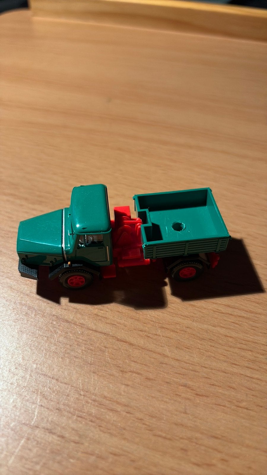 WIKING 049302 HEARY DUTY TRACTOR(FAUN)MINTGROEN.HO 1:87, Ophalen of Verzenden, Zo goed als nieuw