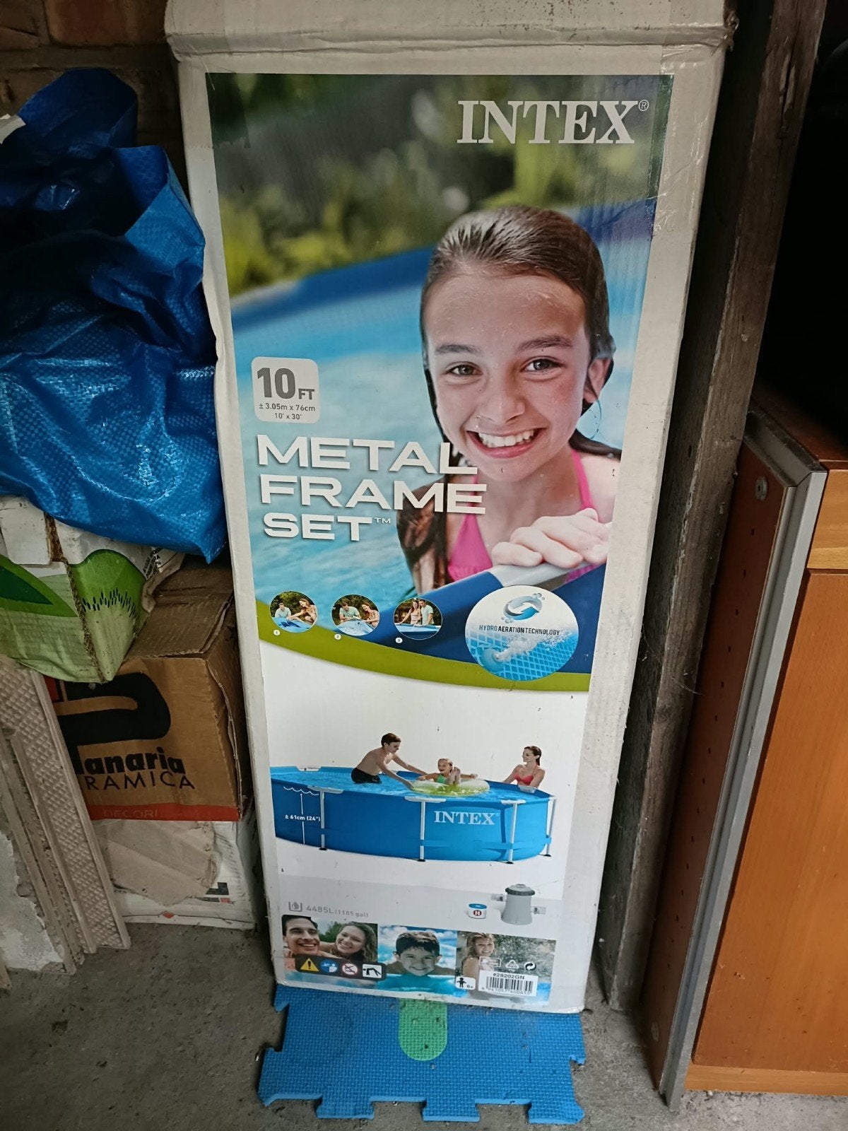 Intex Metal Frame Zwembad - 1 keer gebruikt, Tuin en Terras, Ophalen, Rond, Zo goed als nieuw, Opzetzwembad