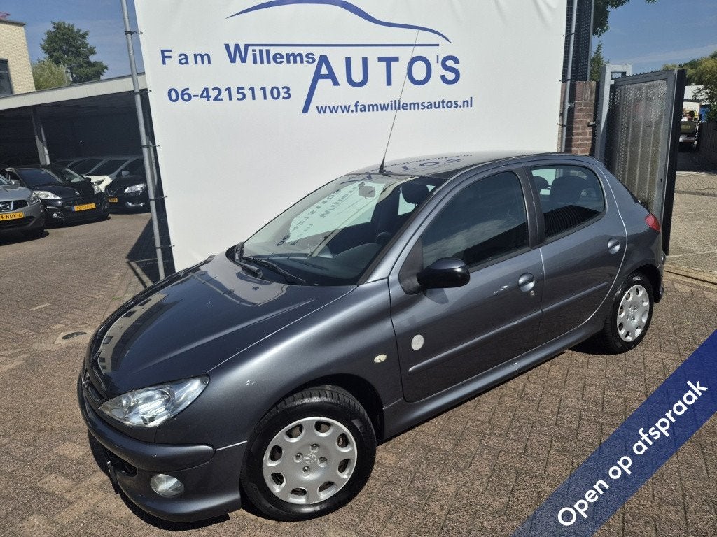 Peugeot 206 1.4 Génération 5 drs NAP NL Airco (bj 2008), Stof, 4 cilinders, Origineel Nederlands, Bedrijf