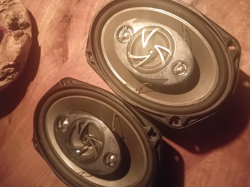 2 zeer goede pioneer auto speakers, boxen, Ophalen