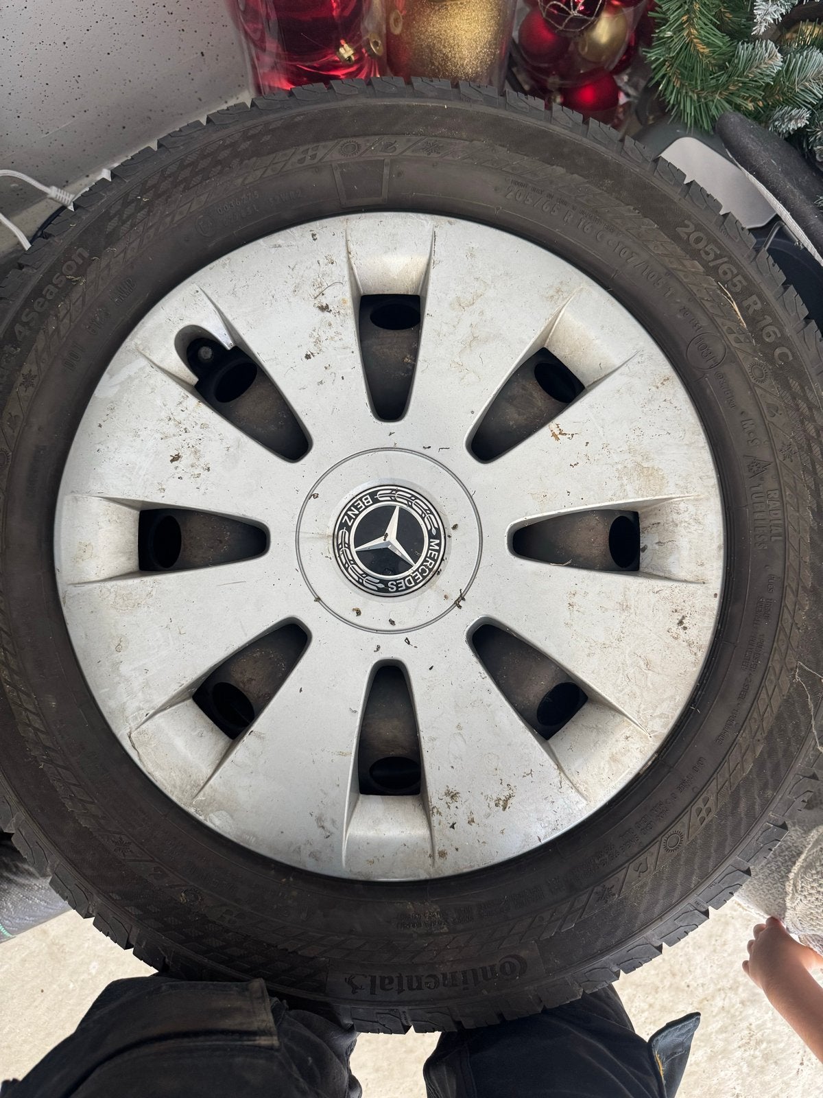 Wielset met wieldoppen Mercedes Benz Vito 2020, Auto-onderdelen, Banden en Velgen, Ophalen, 16 inch, Banden en Velgen, 205 mm