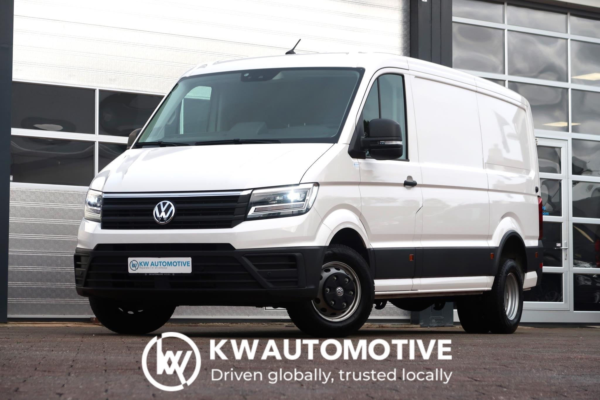 Volkswagen Crafter 50 2.0 TDI DL L3H2 N1/ 3.5 T/ LED/ CAMERA, Automaat, Dealer onderhouden, Gebruikt, 4 cilinders