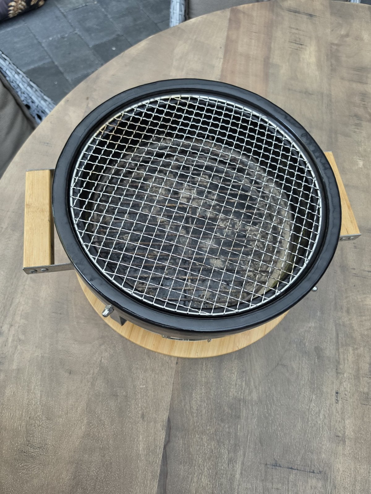 Tafel bbq yakiniku, Tuin en Terras, Houtskoolbarbecues, Ophalen, Zo goed als nieuw