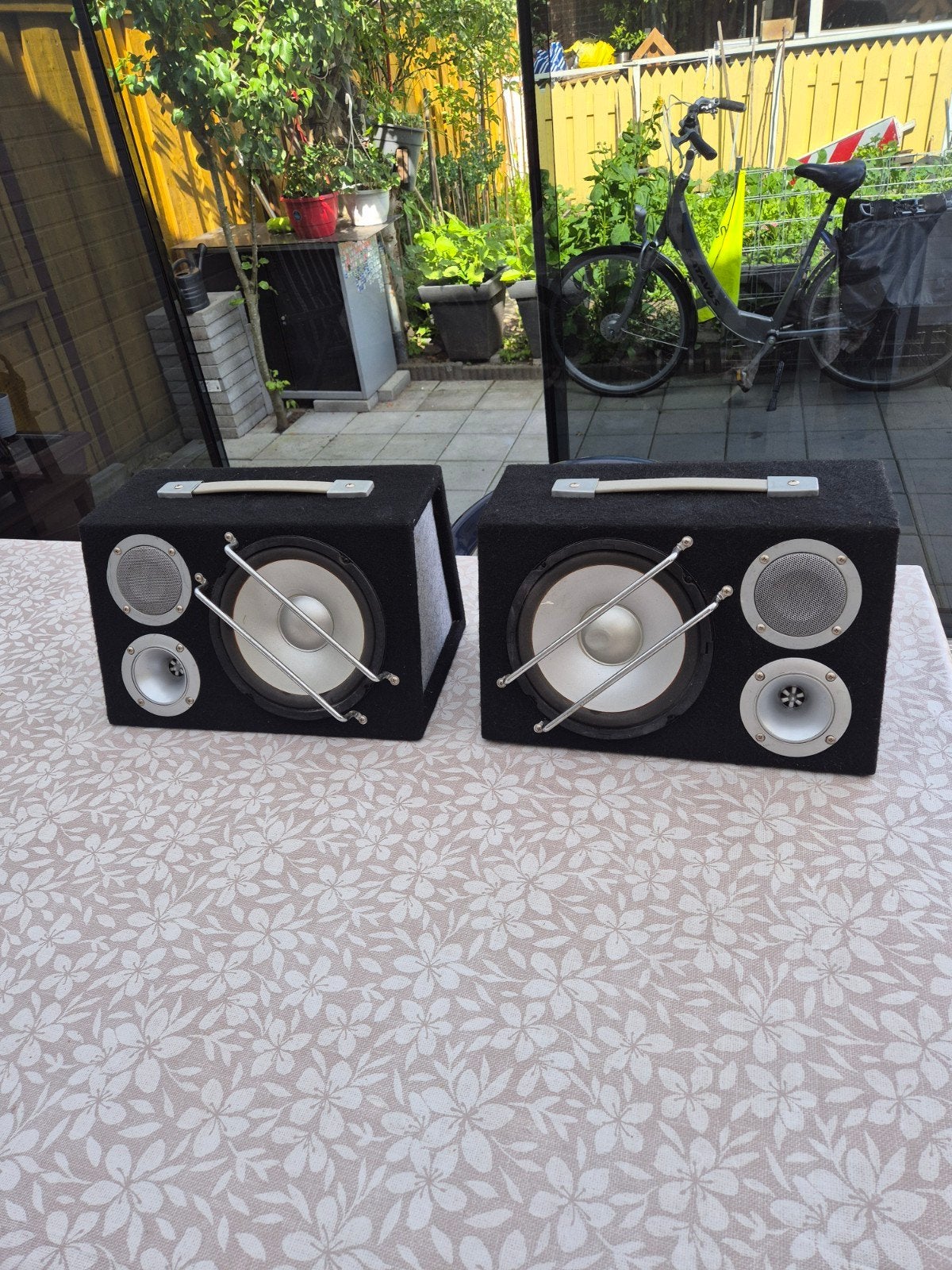 Twee Subwoofer Voor Auto, Auto diversen, Autospeakers, Ophalen of Verzenden