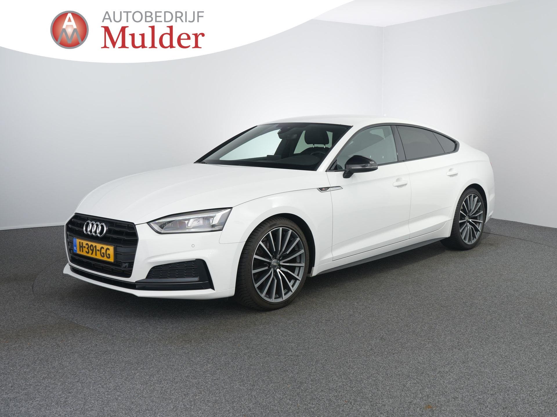 Audi A5 Sportback 35 TFSI Sport S-line black edition | Sport, Auto's, Gebruikt, 4 cilinders, Leder en Stof, Wit